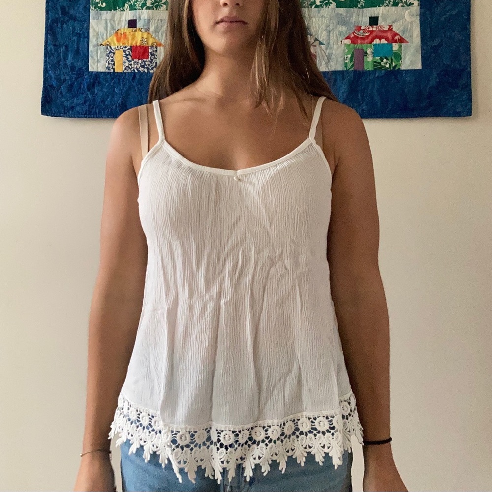 Cute lace tank top